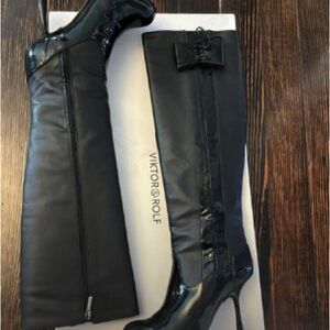 Viktor & Rolf Glossy Black Heeled Boots